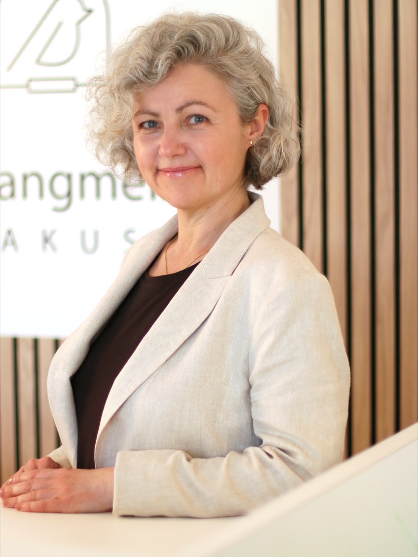 Olga Schulz – Filialleitung · angehende Hörakustikmeisterin